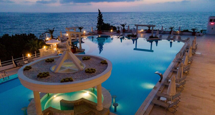 Korumar Hotel De Luxe