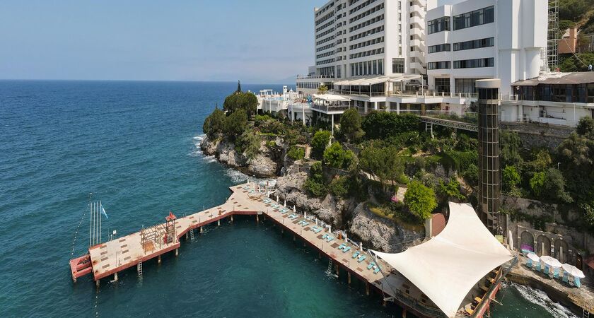 Korumar Hotel De Luxe