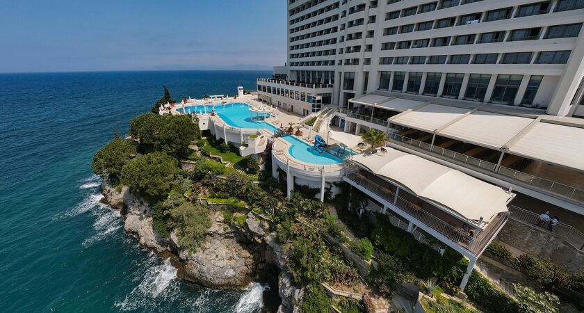 Korumar Hotel De Luxe