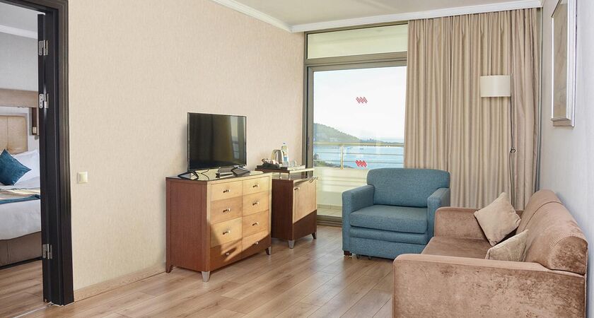 Korumar Hotel De Luxe