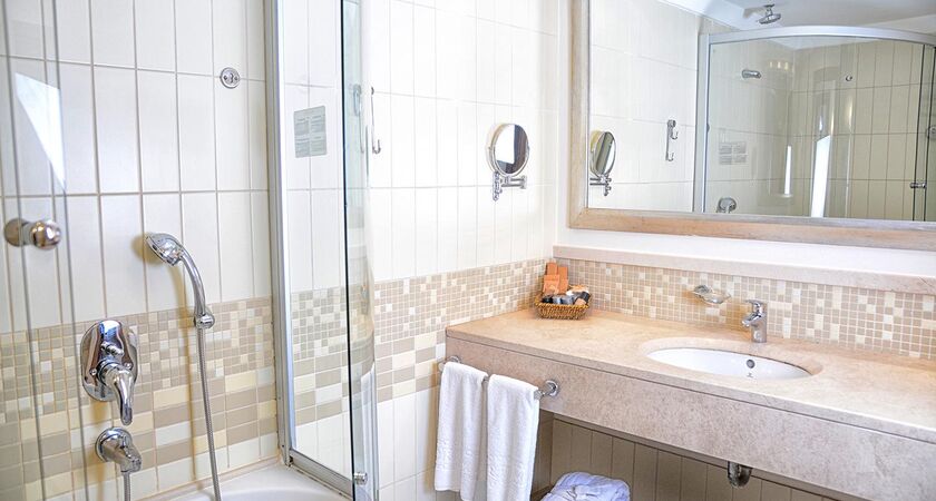 Korumar Hotel De Luxe