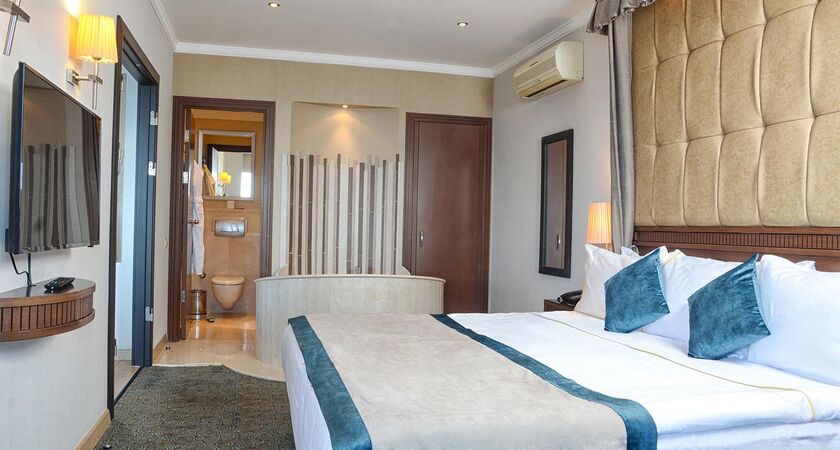 Korumar Hotel De Luxe