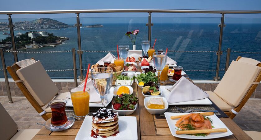 Korumar Hotel De Luxe