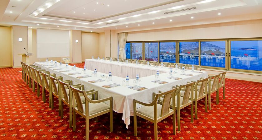 Korumar Hotel De Luxe