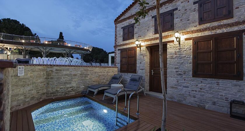 DoubleTree By Hilton Kuşadası