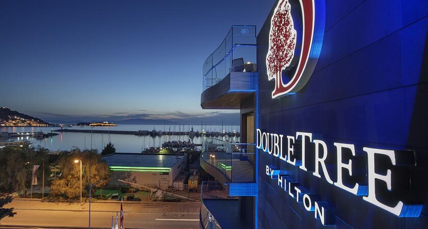 DoubleTree By Hilton Kuşadası