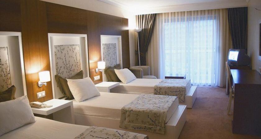 Sentinus Beach Hotel