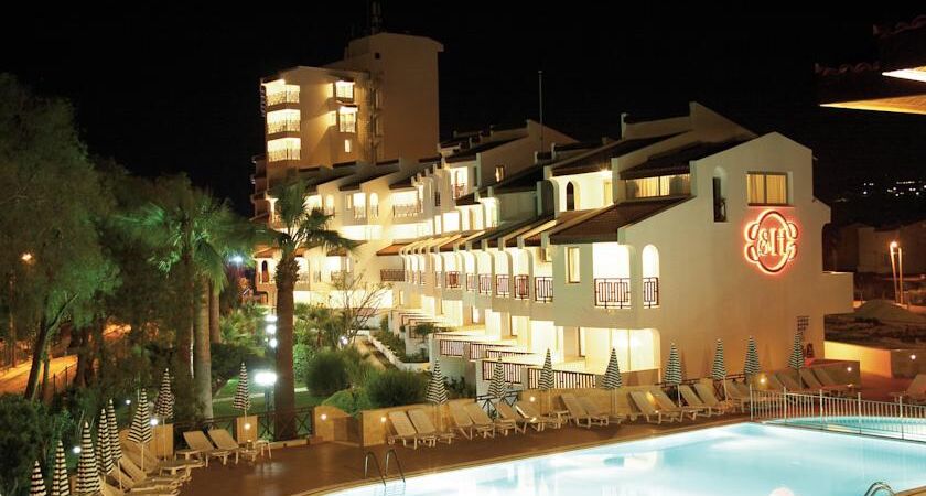 Sentinus Beach Hotel