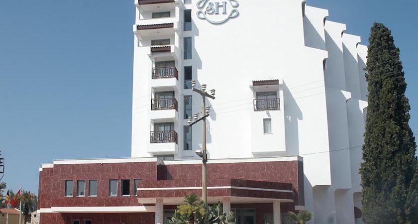 Sentinus Beach Hotel