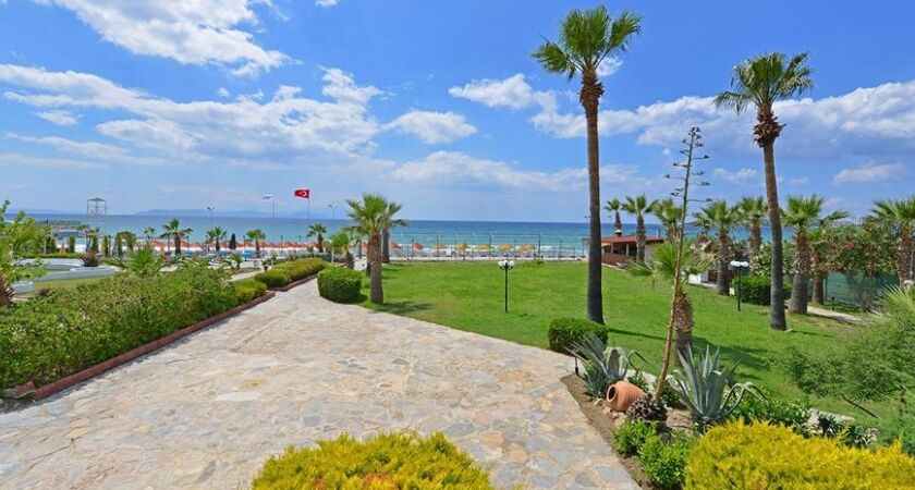 Sentinus Beach Hotel