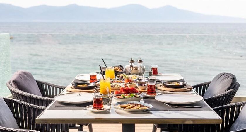 Unique LifeStyle Hotels