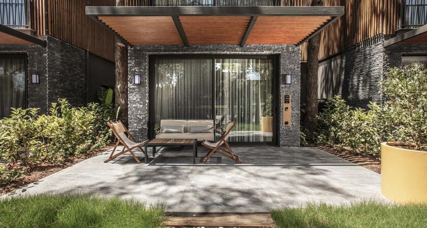 Unique LifeStyle Hotels