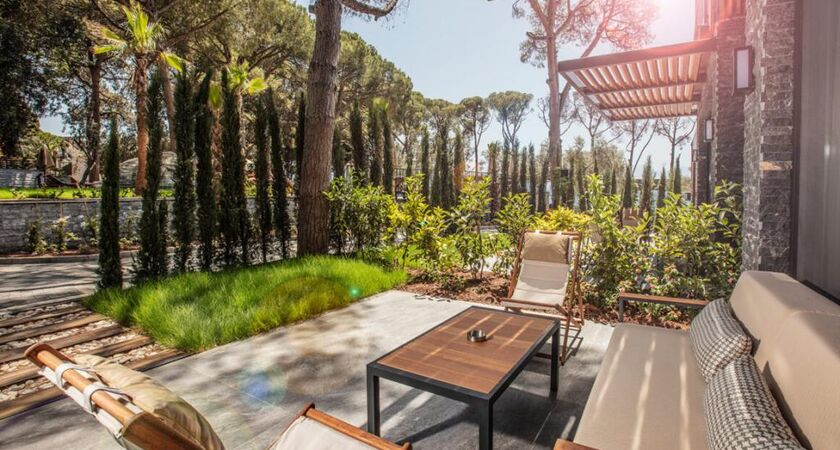 Unique LifeStyle Hotels