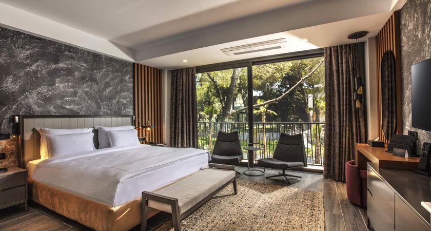 Unique LifeStyle Hotels