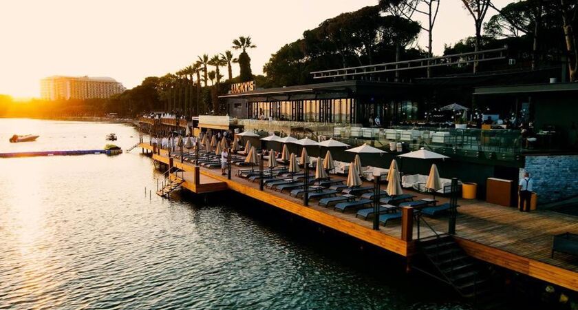 Unique LifeStyle Hotels