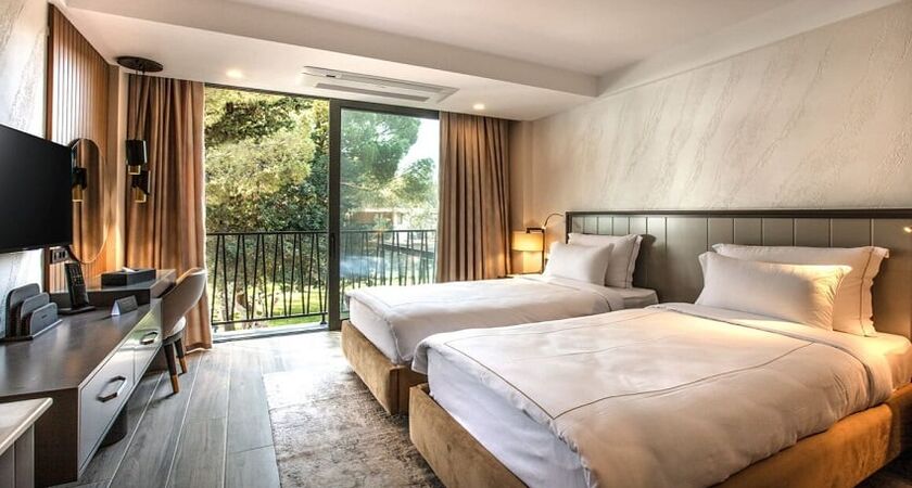 Unique LifeStyle Hotels