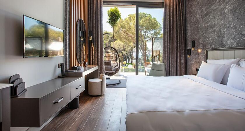 Unique LifeStyle Hotels