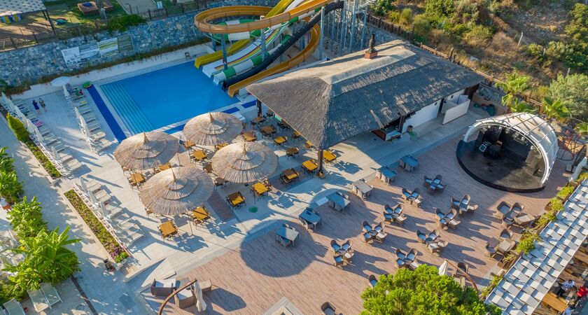 Ramada Resort  By Wyndam Kuşadası& Golf