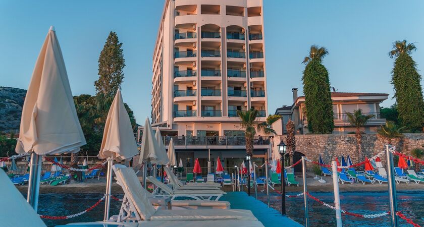 Scala Nuova Beach Hotel