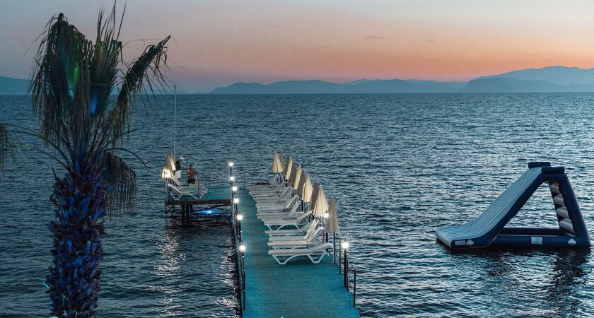 Scala Nuova Beach Hotel