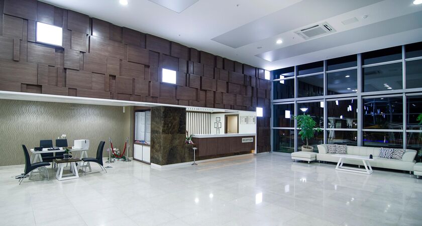 Palm Wings Beach Resort & Spa Kuşadası