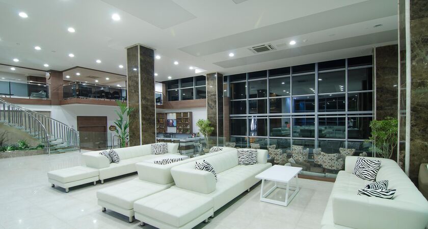 Palm Wings Beach Resort & Spa Kuşadası