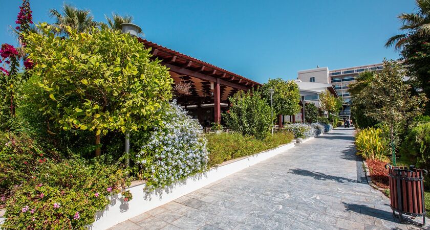 Palm Wings Beach Resort & Spa Kuşadası