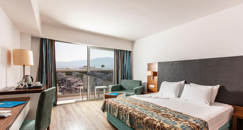 Palm Wings Beach Resort & Spa Kuşadası