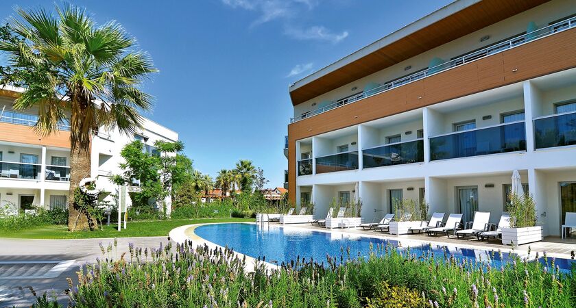 Palm Wings Beach Resort & Spa Kuşadası