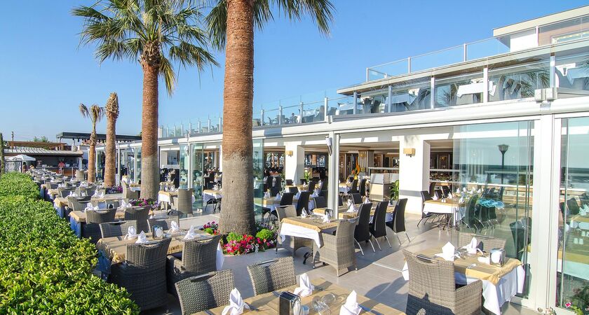 Palm Wings Beach Resort & Spa Kuşadası