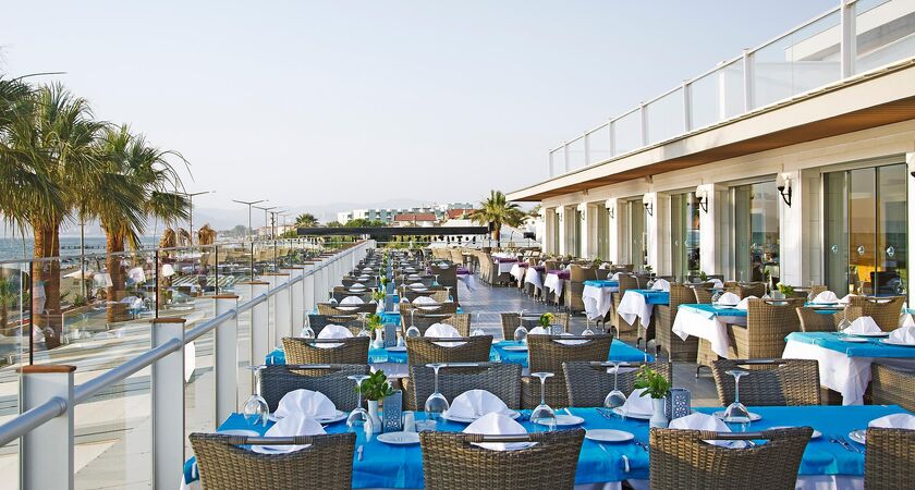 Palm Wings Beach Resort & Spa Kuşadası