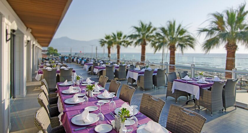 Palm Wings Beach Resort & Spa Kuşadası