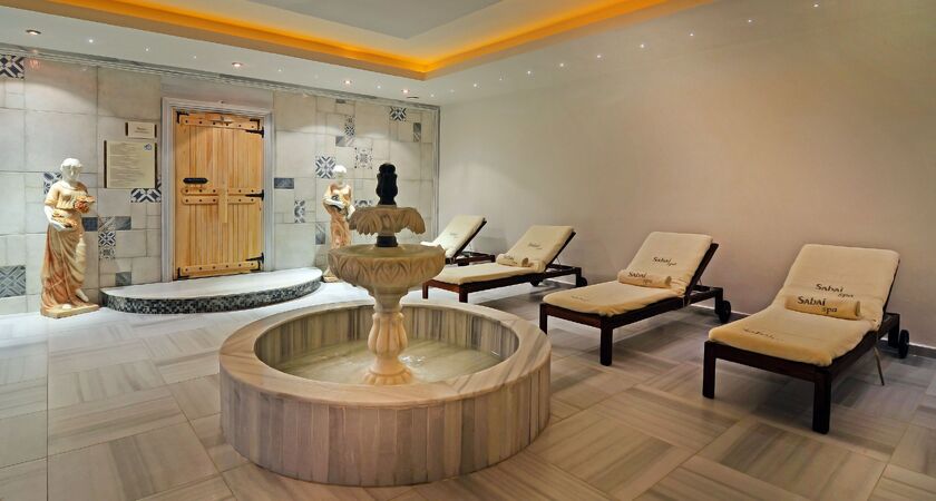 Palm Wings Beach Resort & Spa Kuşadası