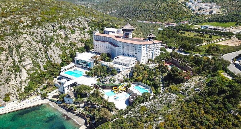 Ladonia Hotels Adakule