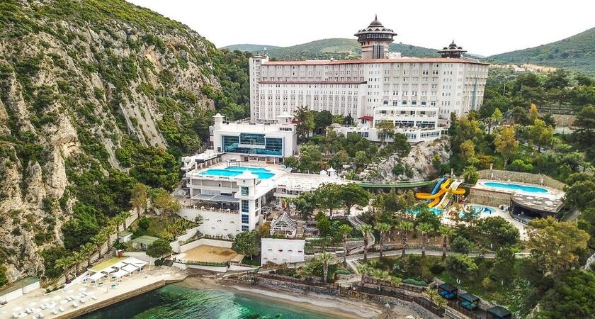 Ladonia Hotels Adakule