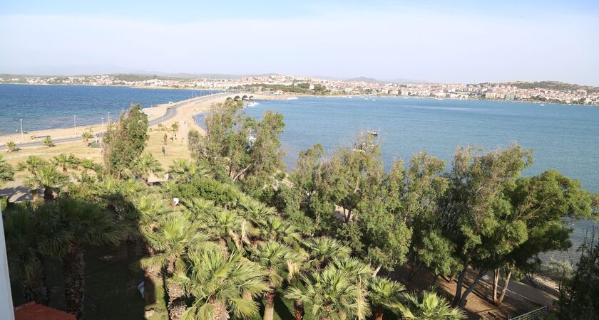 Ada Newday Resort Hotel