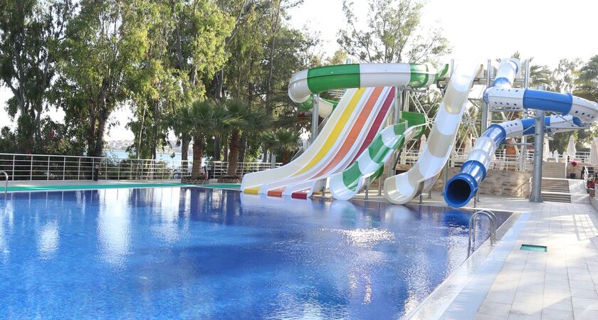 Ada Newday Resort Hotel