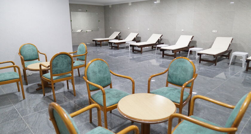 Ada Newday Resort Hotel