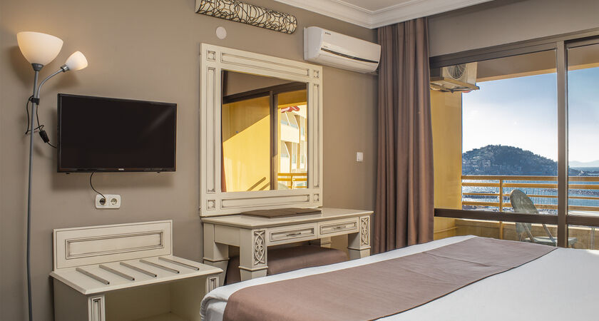 Suhan Seaport Hotel Kuşadası