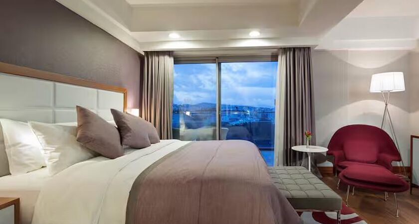 DoubleTree By Hilton Kuşadası