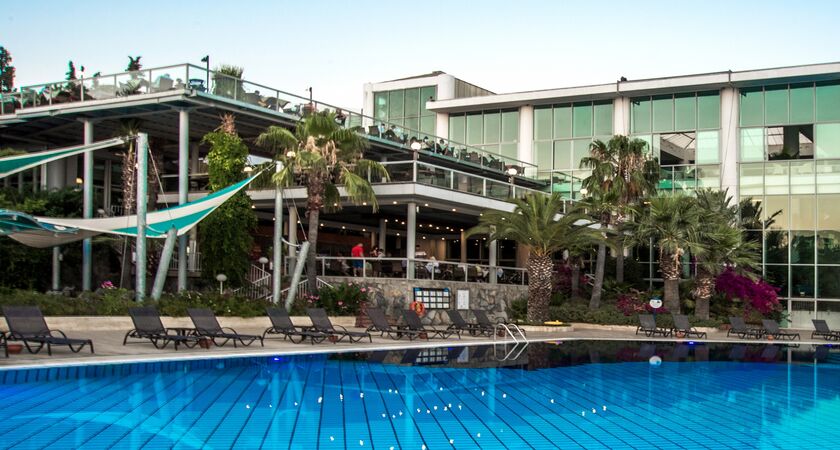 Pine Bay Holiday Resort