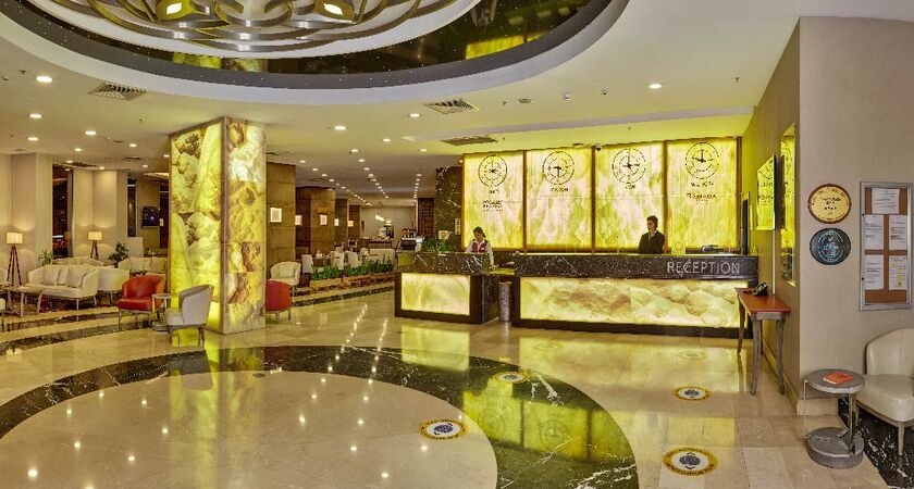 Ramada Plaza By Wyndham İzmir