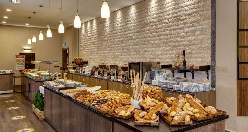 Ramada Plaza By Wyndham İzmir