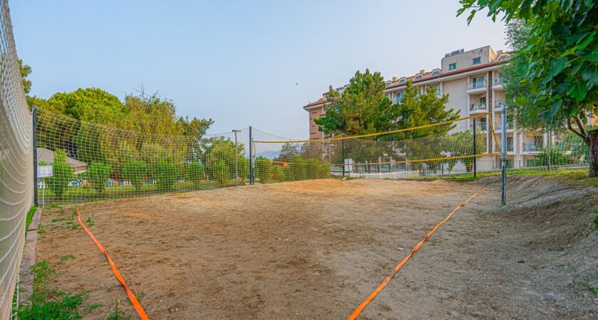 Ramada Resort  By Wyndam Kuşadası& Golf