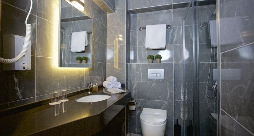 Grand Ant Hotel
