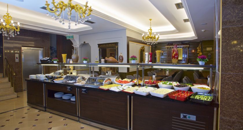Grand Ant Hotel