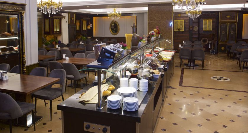 Grand Ant Hotel