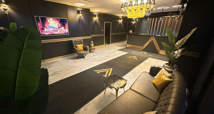 Alion Hotel