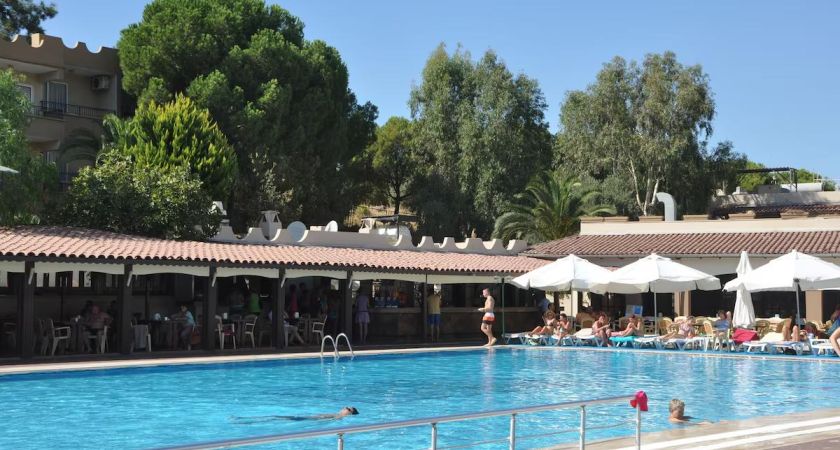 Pigale Beach Resort