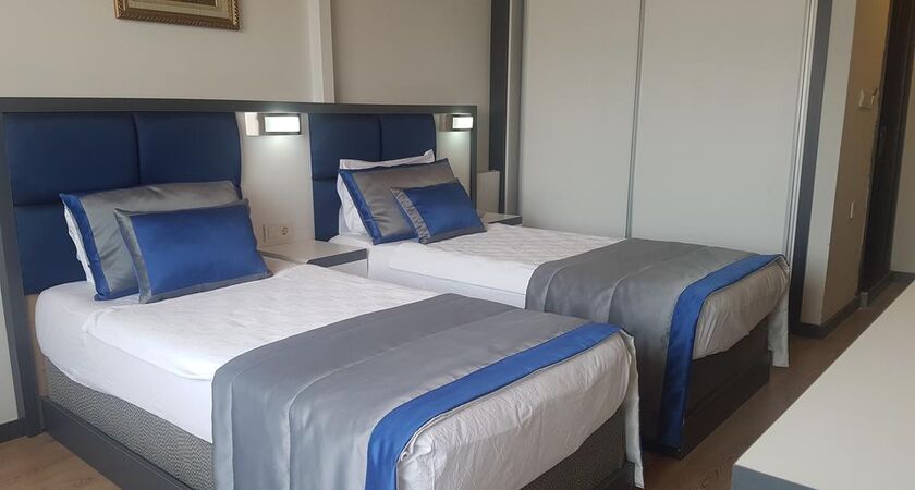 Alican Hotel  İzmir